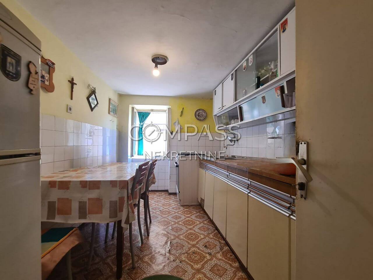 Kamena kuća u centru Splita Radunice, 199.40 m2 (prodaja)